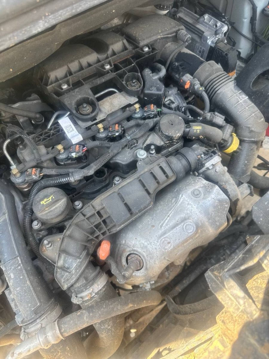 Motore Citroen Berlingo ( 2018 ) 1.5 Diesel 75kw 102cv cod : YH01 - F&P CRASH SRLS - Ricambi Usati