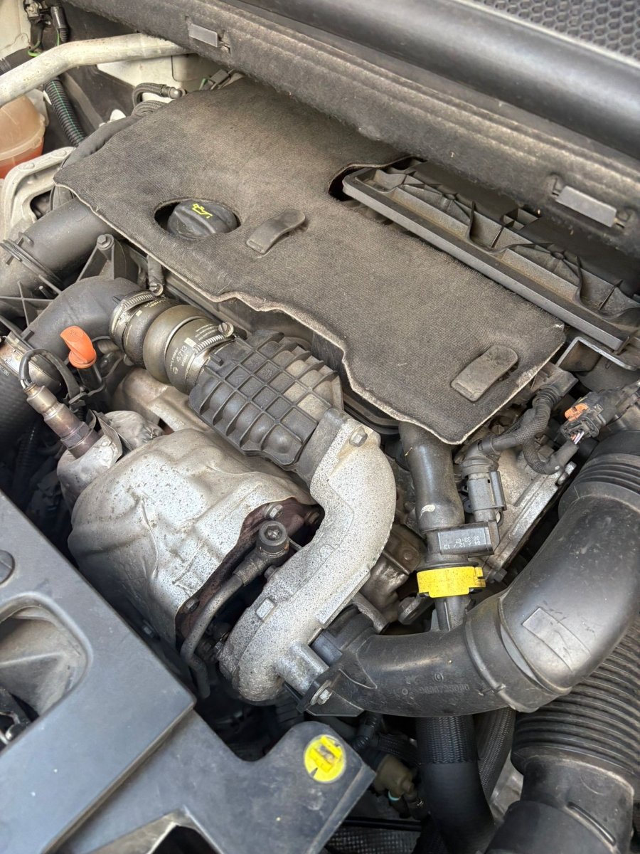 Motore Citroen C4 Picasso (2013) 1.6 Diesel 115cv 85kw cod: 9H05 - F&P CRASH SRL - Ricambi Usati