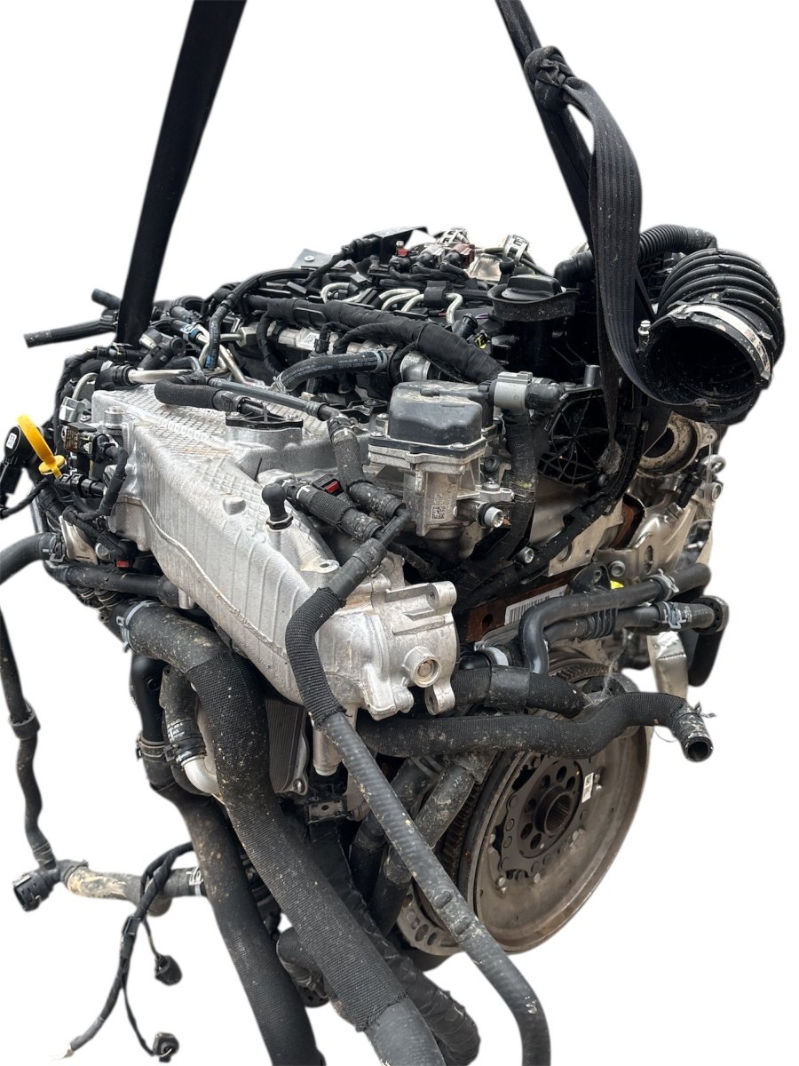 Motore Golf VIII (2024) 2.0 Diesel 110kw 150cv cod: DXR - F&P CRASH SRL - Ricambi Usati