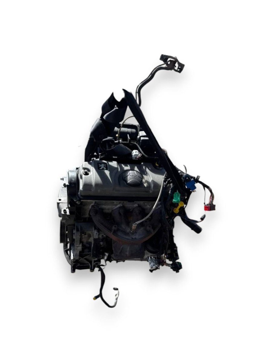 Motore Peugeot 206 ( 2001 ) 1.1 Benzina 44kw 60cv cod : HFX - F&P CRASH SRL - Ricambi Usati