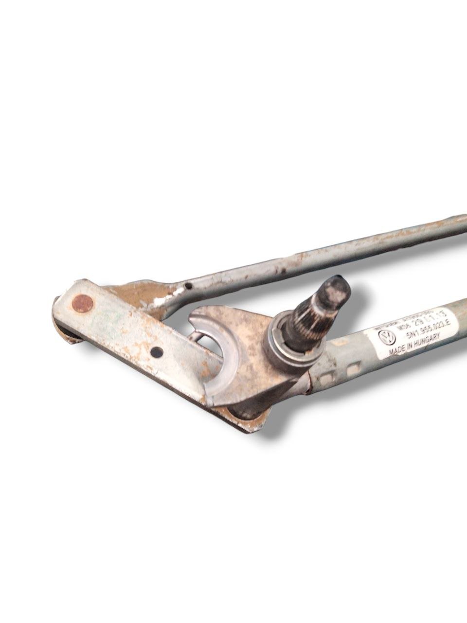 Front windshield wiper motor Volkswagen Tiguan 5N(2007 - 2015) cod.5N1955023E - A1955393 - F&P CRASH SRLS - Used Parts