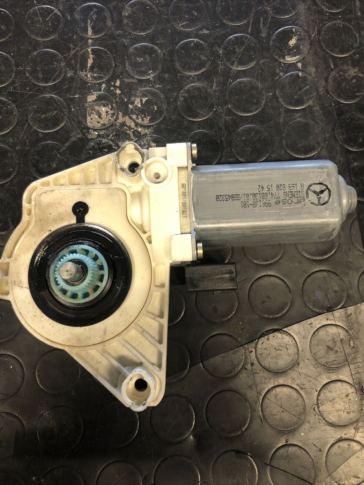 LEFT FRONT WINDOW LIFT MOTOR MERCEDES CLASS A (w169) - F&P CRASH SRLS - Used Parts