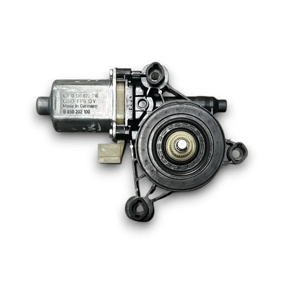 Motorino alzacristallo sinistro anteriore Audi A3 8V 2016–2021 OEM 5Q0959802B