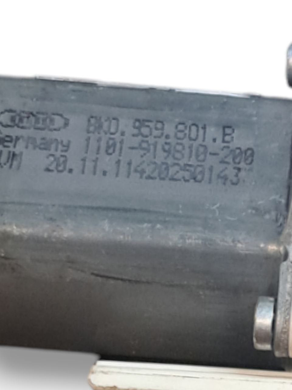 Left front window lifter (sx) Audi A4 B8 / Q5 / Q3 (2010) COD:8K0959801B - F&P CRASH SRLS - Used Spare Parts