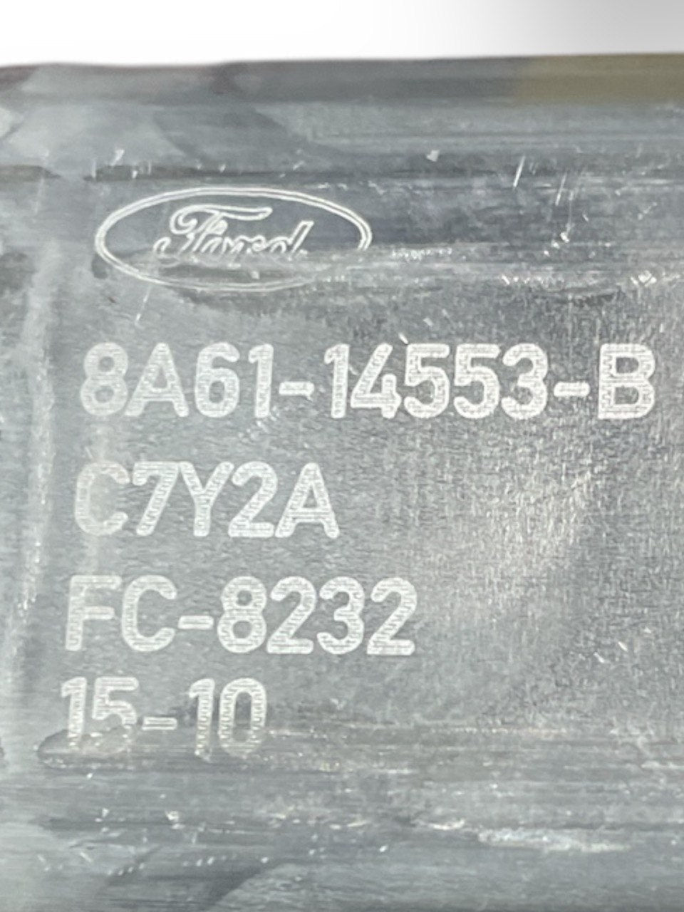 Motorino alzavetro posteriore destro Ford Fiesta VI cod:8A6114553 (2008 - 2017) - F&P CRASH SRLS - Ricambi Usati