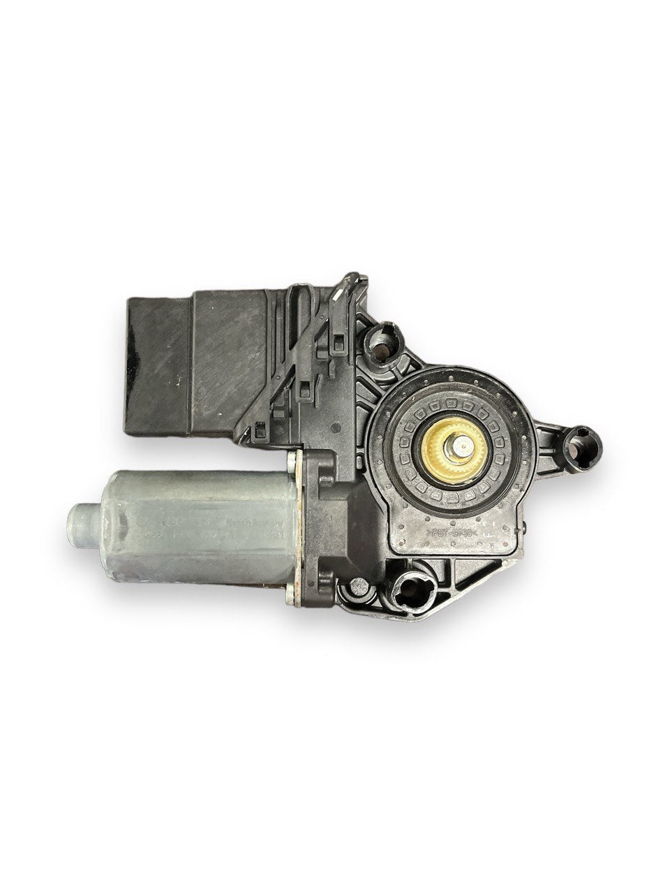 Right rear window lifter motor Volkswagen Golf VI (2008 - 2012) CODE:5K0959704D - F&P CRASH SRLS - Used Spare Parts