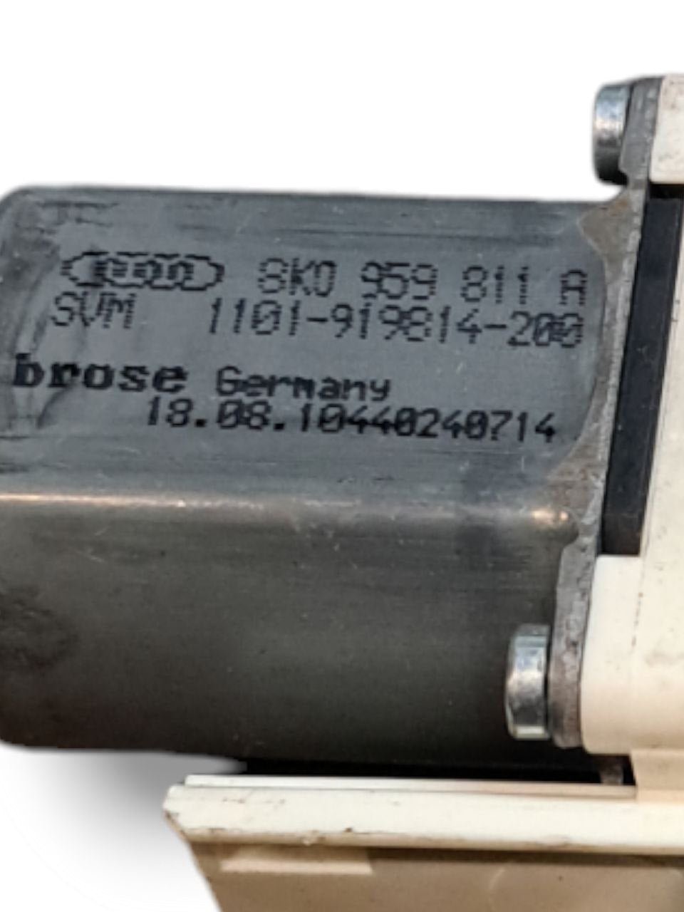 Motorino alzavetro Posteriore Sinistro (sx) Audi A4 B8 / Q5 / Q3 / A1 (2011 -2015) COD:8K0959811A - F&P CRASH SRLS - Ricambi Usati