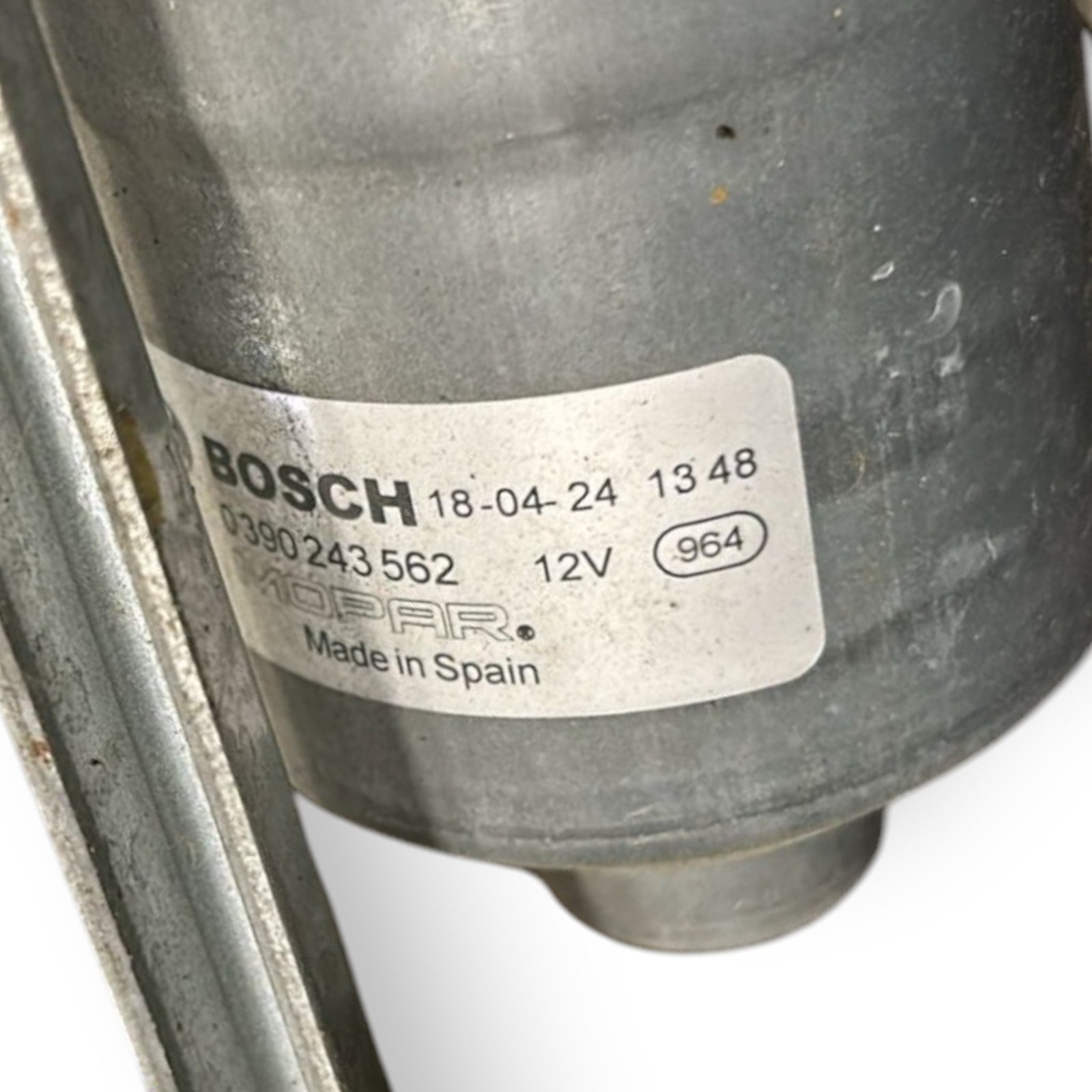 Front Windshield Wiper Motor Fiat 500 X code.0390243562 (2014 > ) - F&P CRASH SRLS - Used Parts