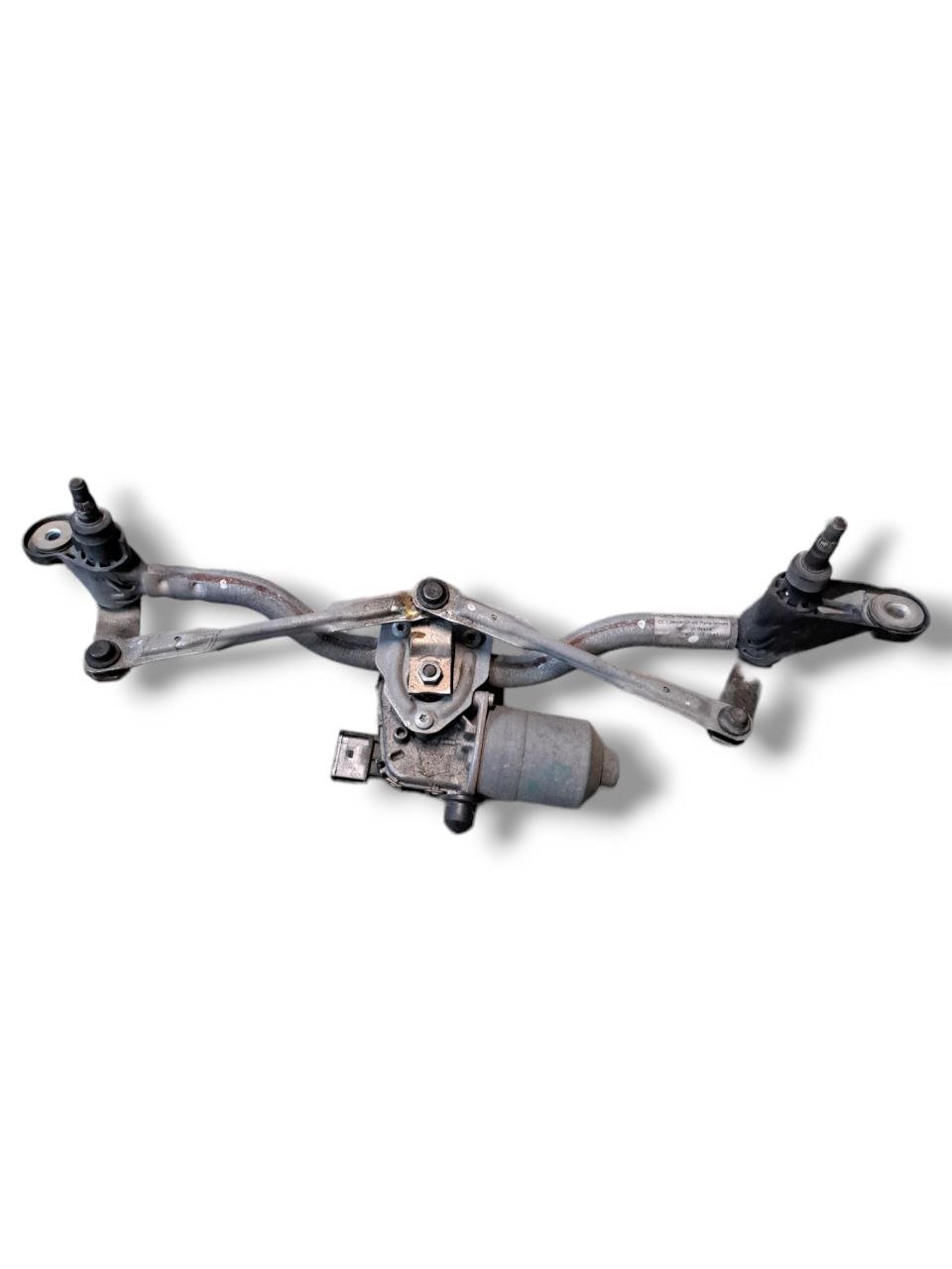 Motorino tergicristalli anteriore Ford Ecosport (2017) COD:F006D20603 - F&P CRASH SRLS - Ricambi Usati