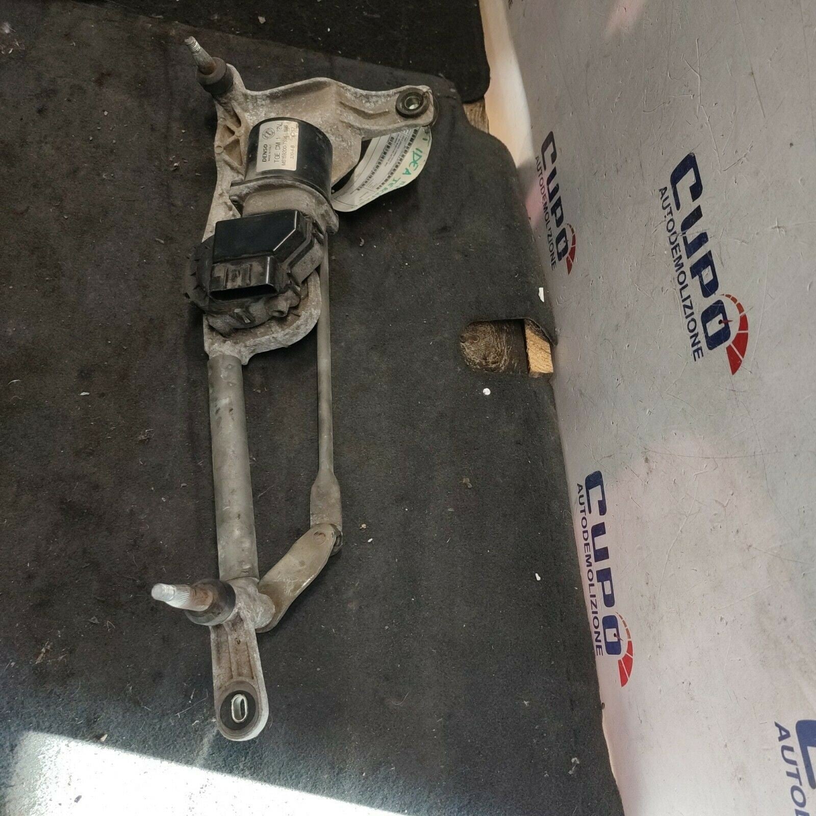 COMPLETE FRONT WINDSHIELD WIPER MOTOR LANCIA Musa1° 06-FIAT IDEA TGE DM 1 - F&P CRASH SRLS - Used Parts