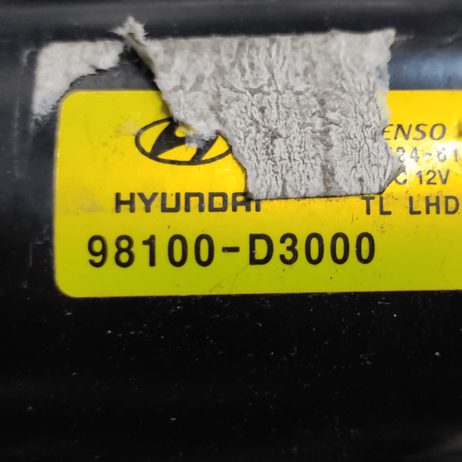 Front Windshield Wiper Motor Hyundai Tucson TL CODE: 98100D3000 (2015 - 2020) - F&P CRASH SRLS - Used Parts