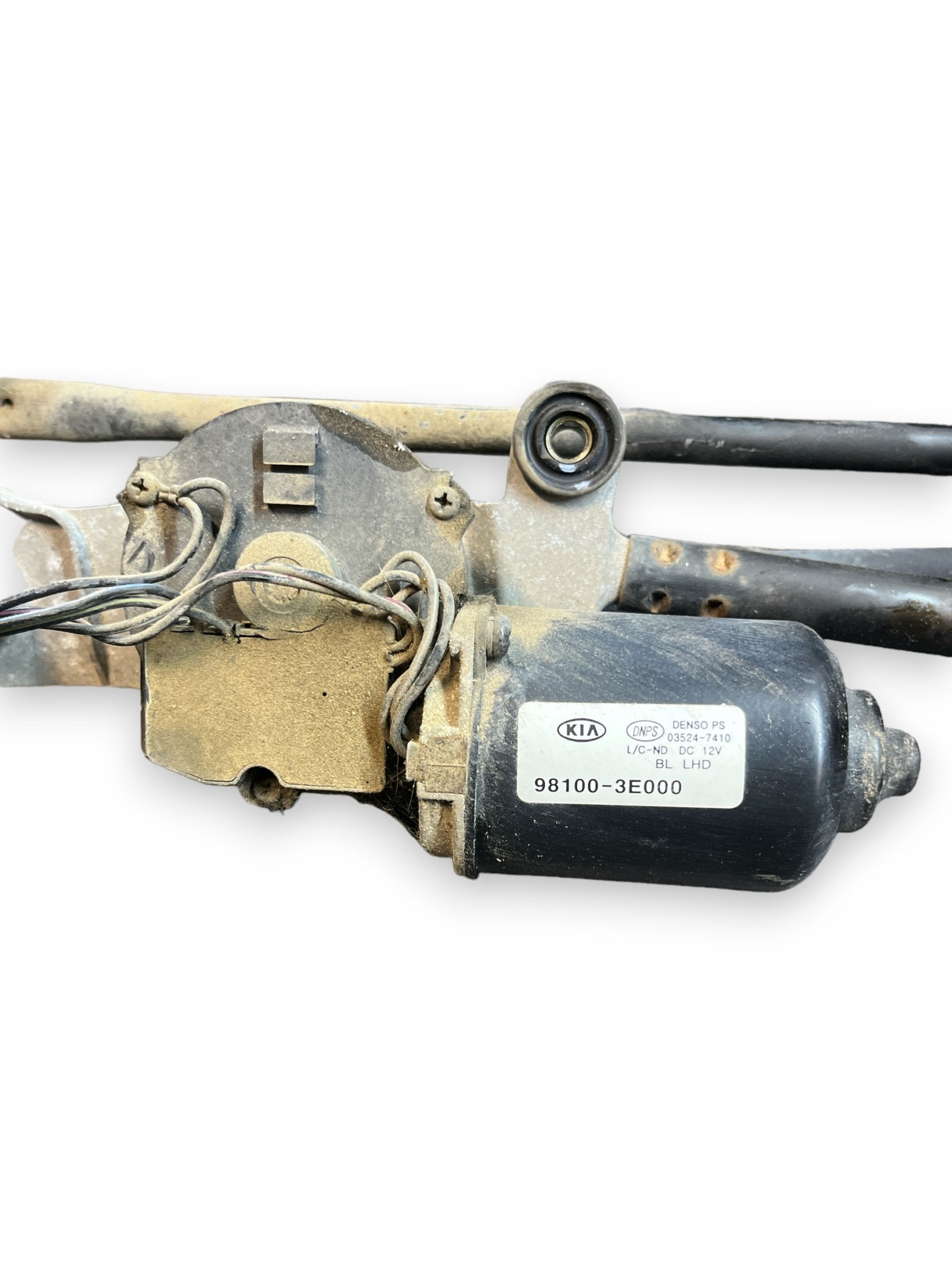 Front Windshield Wiper Motor Kia Sorento (2004) code: 98100-3E000 - F&P CRASH SRLS - Used Parts