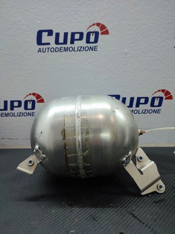 OEM Air Suspension Tank Mercedes w211 code: A 211 320 01 15 - F&P CRASH SRLS - Used Parts