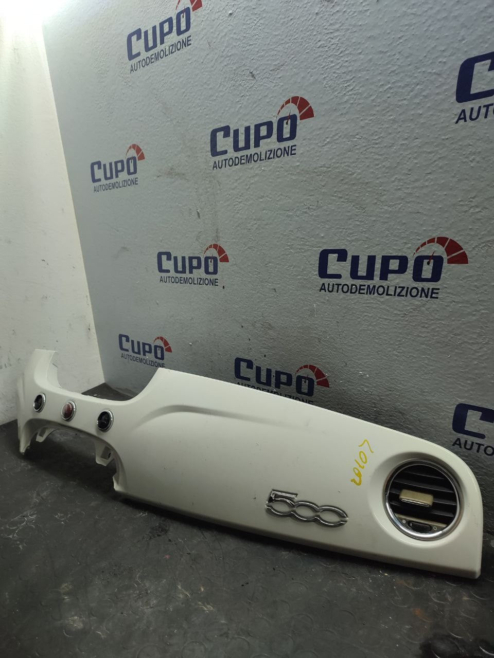 Central panel dashboard Fiat 500 (2009) sport button - F&P CRASH SRLS - Used Parts