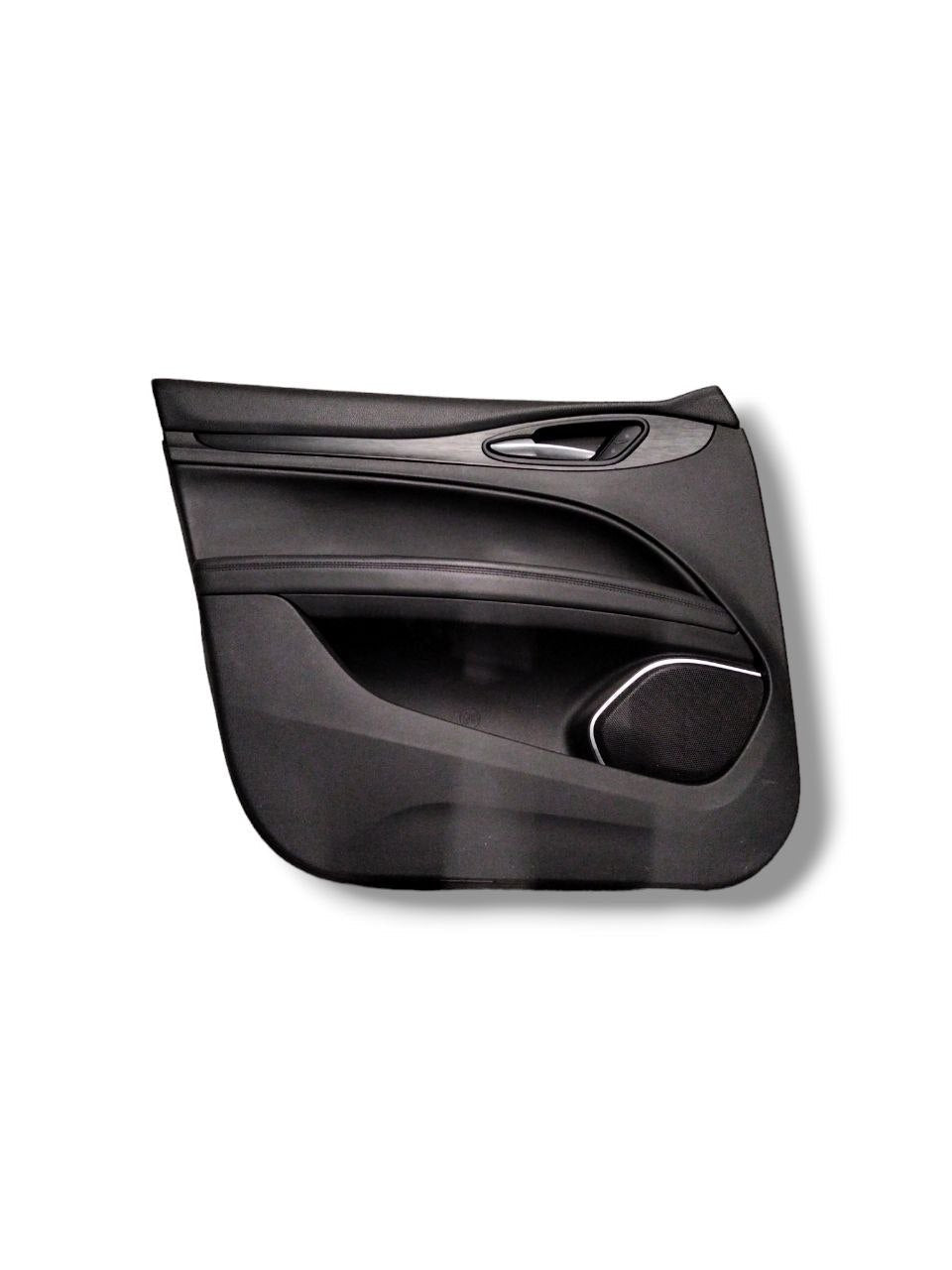 Pannello interno Porta anteriore sinistro Alfa Romeo Stelvio (2016>) cod.156197042 - F&P CRASH SRLS - Ricambi Usati