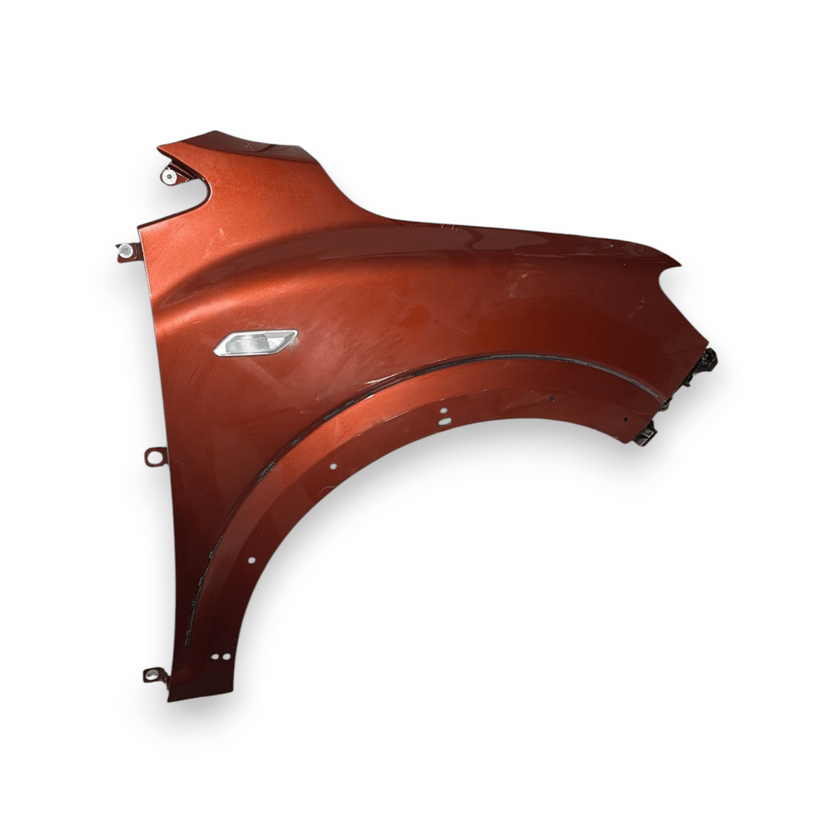 Parafango anteriore destro (dx) arancione dacia sandero III (2021 - ) - F&P CRASH SRL - Ricambi Usati