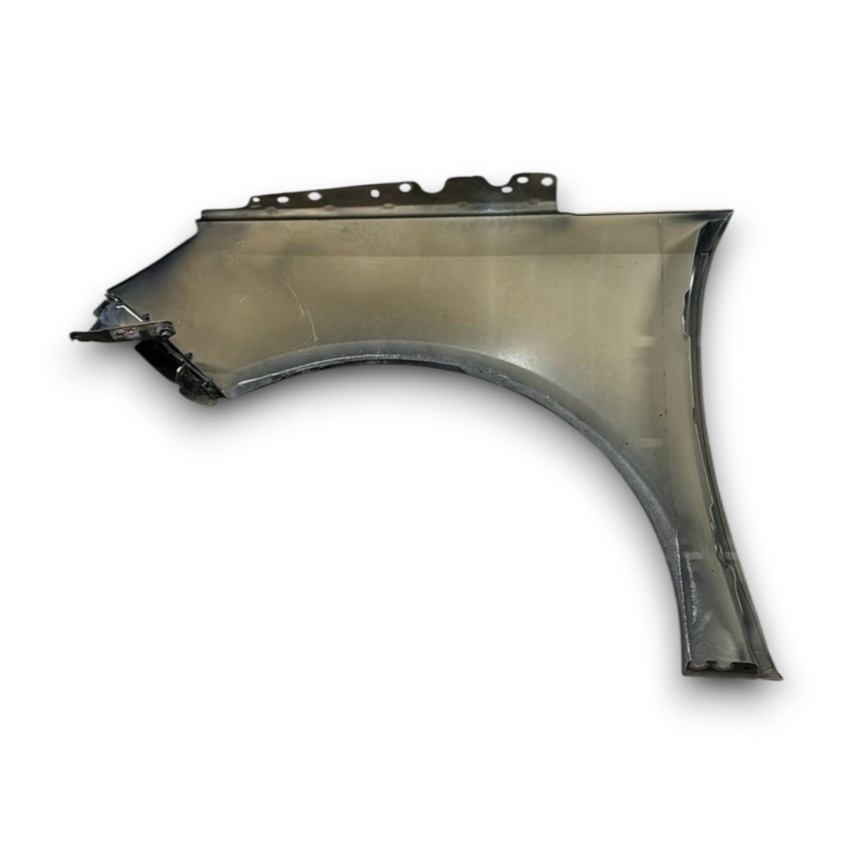 Parafango anteriore destro nero Peugeot 308 II cod . 000674b02d (2013 > 2021) - F&P CRASH SRL - Ricambi Usati
