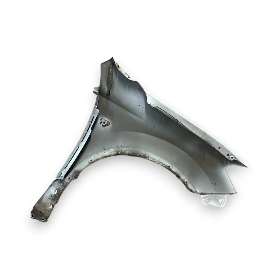 Dettaglio Parafango anteriore sinistro Nissan Qashqai J10E/JJ10E 2010–2014 OEM F3101BR0MA - foto 2