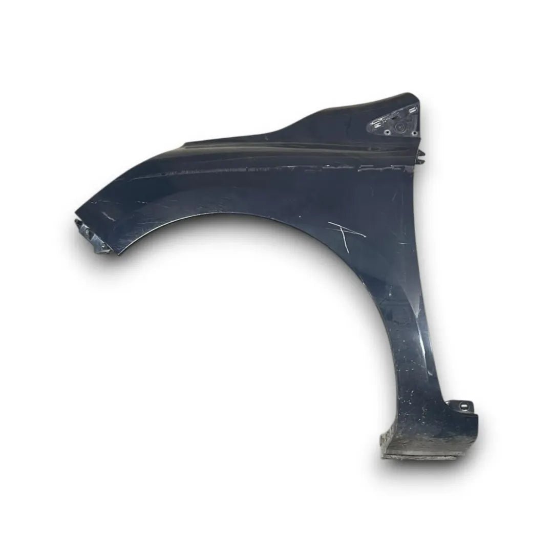 Parafango anteriore sinistro Renault Clio 4ª Serie 2016–2019 OEM 631017984R