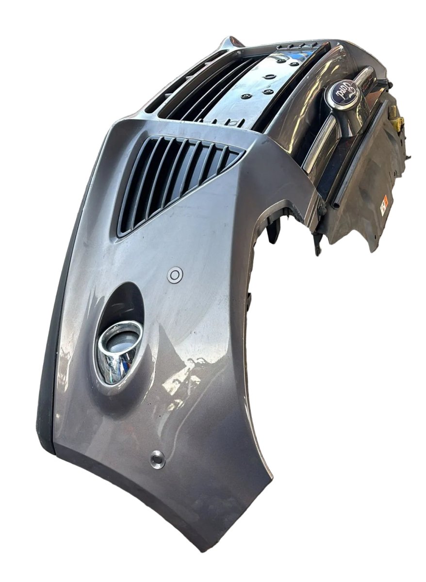 Paraurti anteriore grigio ford focus III (2011 - 2018) - F&P CRASH SRL - Ricambi Usati