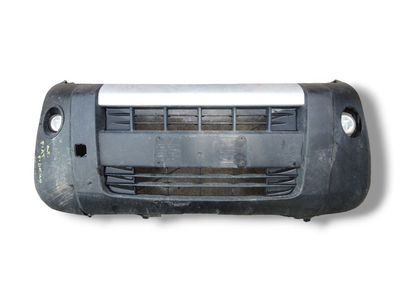 Paraurti anteriore nero Fiat Fiorino (2007>) - F&P CRASH SRLS - Ricambi Usati