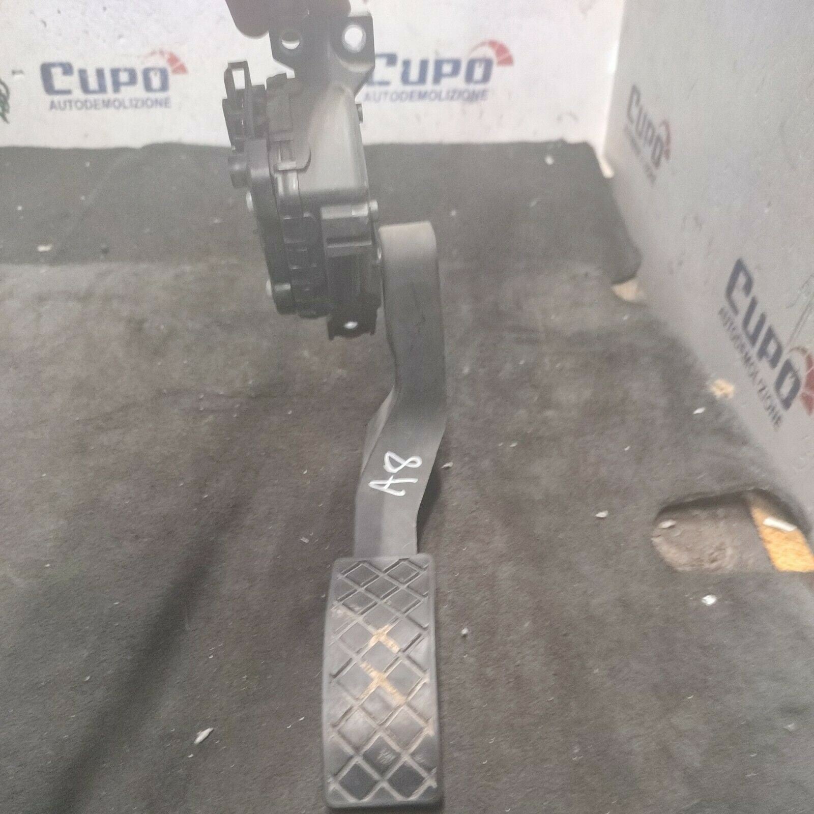 Accelerator Pedal Audi A8 (4E - D3) 4.0 Tdi V8 32V 275Hp (2004) 4E1723523F - F&P CRASH SRLS - Used Parts