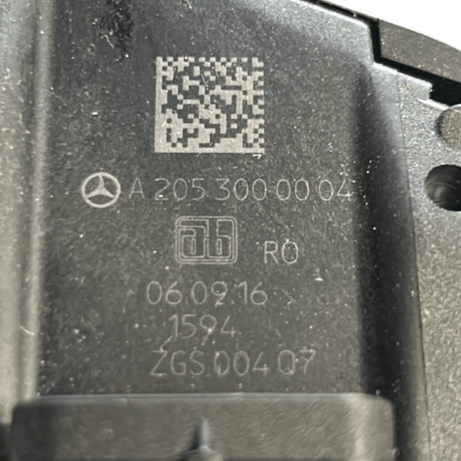 Accelerator Pedal Automatic Transmission Mercedes Benz Class C (W205) code.A2053000004 1.6 Diesel (2014 > 2021) - F&P CRASH SRLS - Used Parts