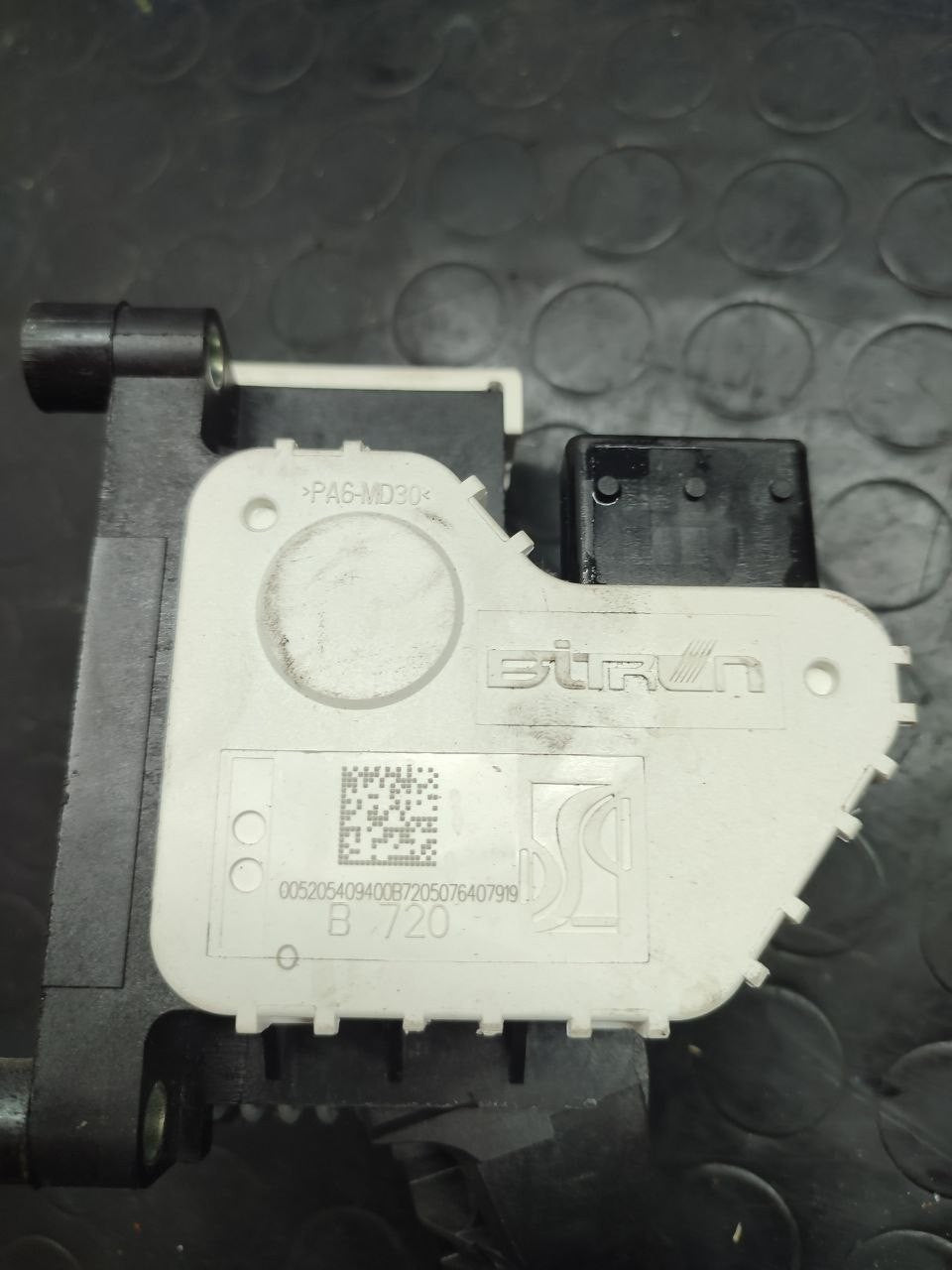 Accelerator Pedal OPEL CORSA D (06'-11') 3p - F&P CRASH SRLS - Used Parts