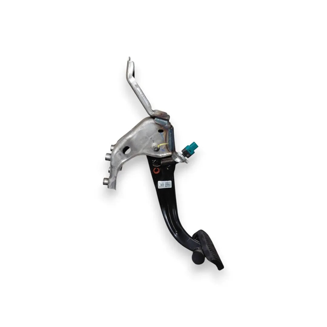 Dettaglio Pedale del freno Kia ProCeed 2019–2021 OEM 32800S0110 - foto 3