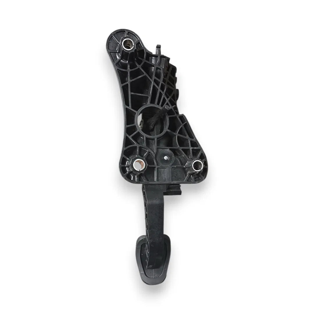 Pedale della frizione Renault Clio 5ª Serie 2019–2024 OEM 465034119R - F&P CRASH SRL - Ricambi Usati