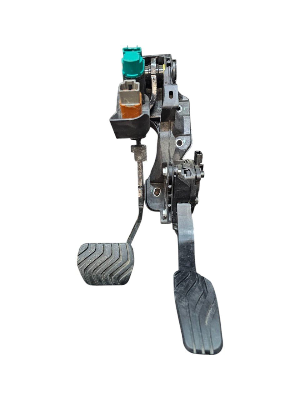 Brake + Accelerator Pedal Renault Captur II Code:465013026R (2019 - >) - F&P CRASH SRLS - Used Parts