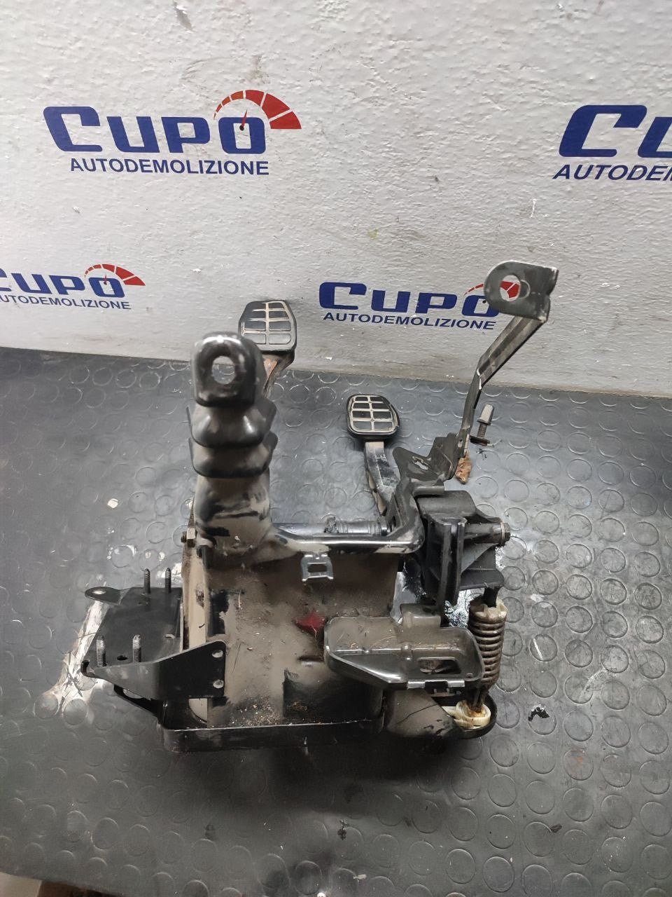 Pedaliera Freno+Frizione Volkswagen Polo (2000) Cod:W06N1721031AM - F&P CRASH SRLS - Ricambi Usati