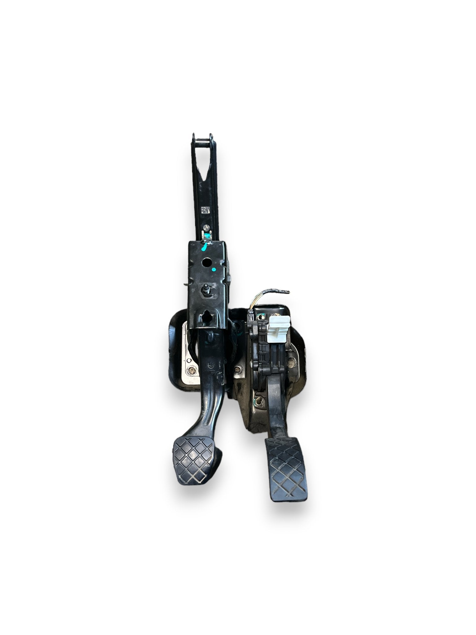 Brake and Clutch Pedal Assembly Volkswagen Polo ( 9N - 2004 - 1.2B ) code: 6Q1721503B - F&P CRASH SRLS - Used Parts