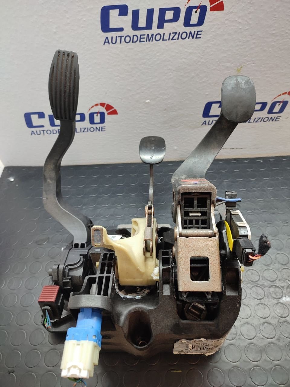 Pedana / Pedaliera Potenziometro + freno + Frizione ALFA ROMEO GIULIETTA 1.4 (2010) B cod: 0518067620 - F&P CRASH SRLS - Ricambi Usati