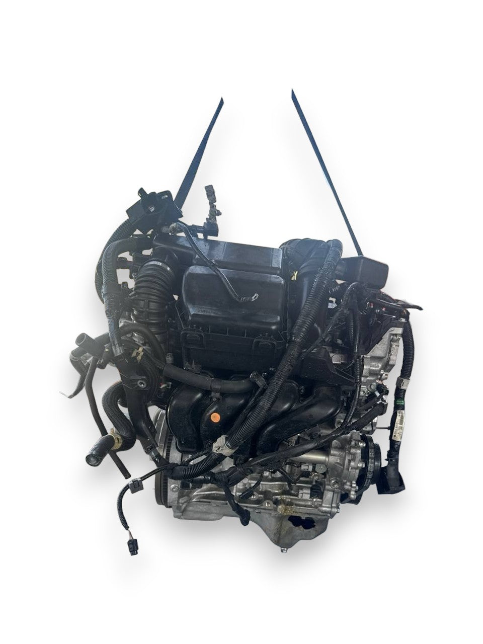 Suzuki Swift Engine (2022) 1.2 PETROL 61KW 83CV COD: K12D Увредена петролна чаша