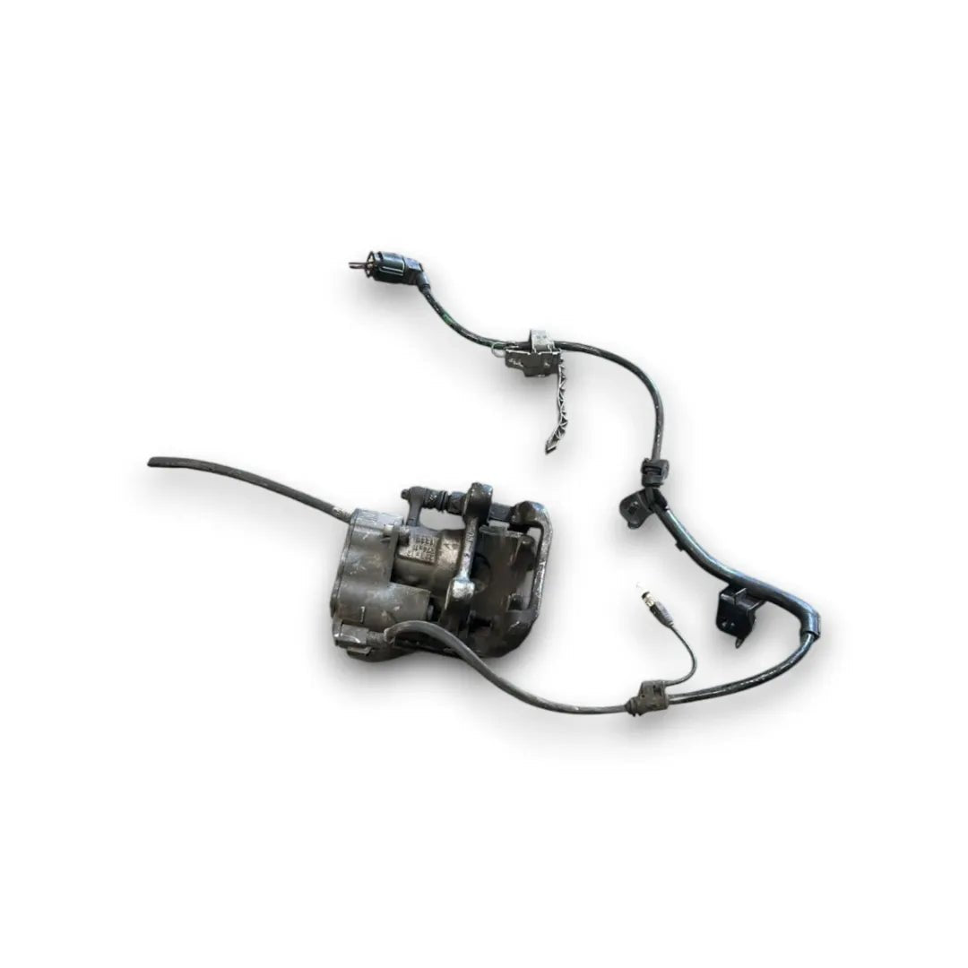 Dettaglio Pinza freno posteriore destra Mercedes-Benz CLA SB X118 dal 2019 OEM A2474232000 - foto 2