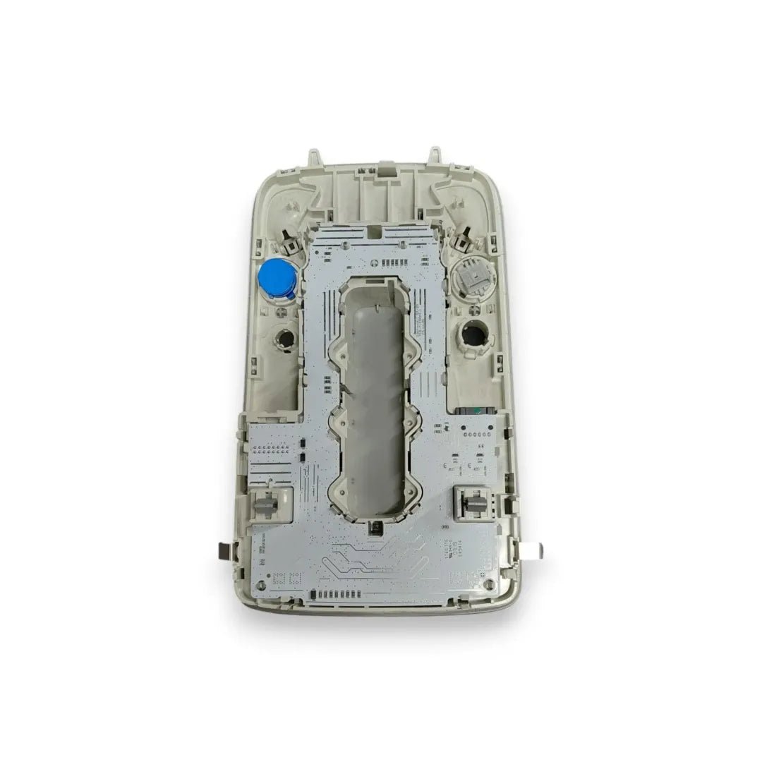 Dettaglio Plafoniera anteriore di cortesia Audi Q3 F3B dal 2018 OEM 8Y0947135EET1 - foto 2