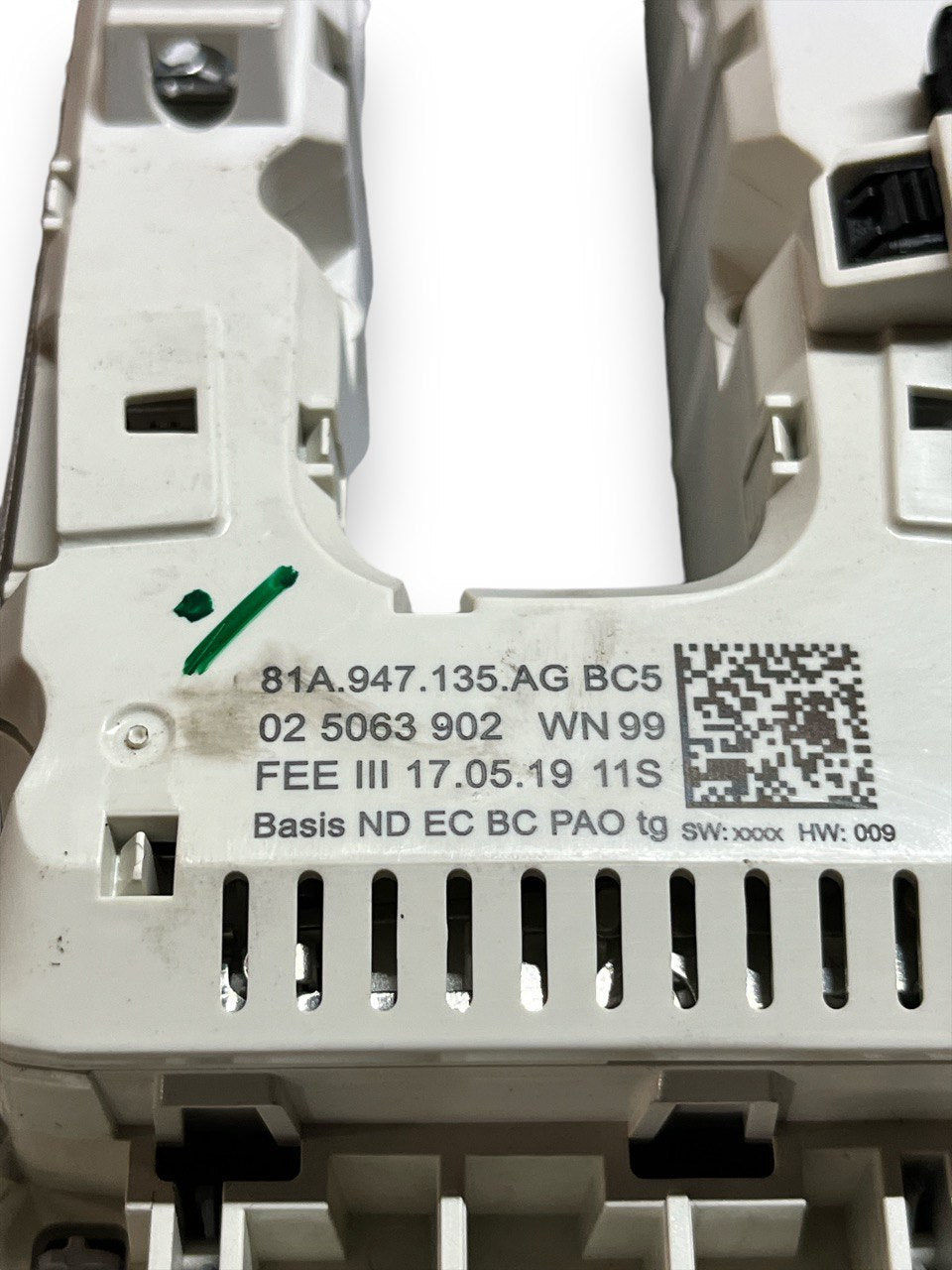 Plafoniera / luce interna Audi A1 GB (2018>) cod.81A947135AG - F&P CRASH SRLS - Ricambi Usati