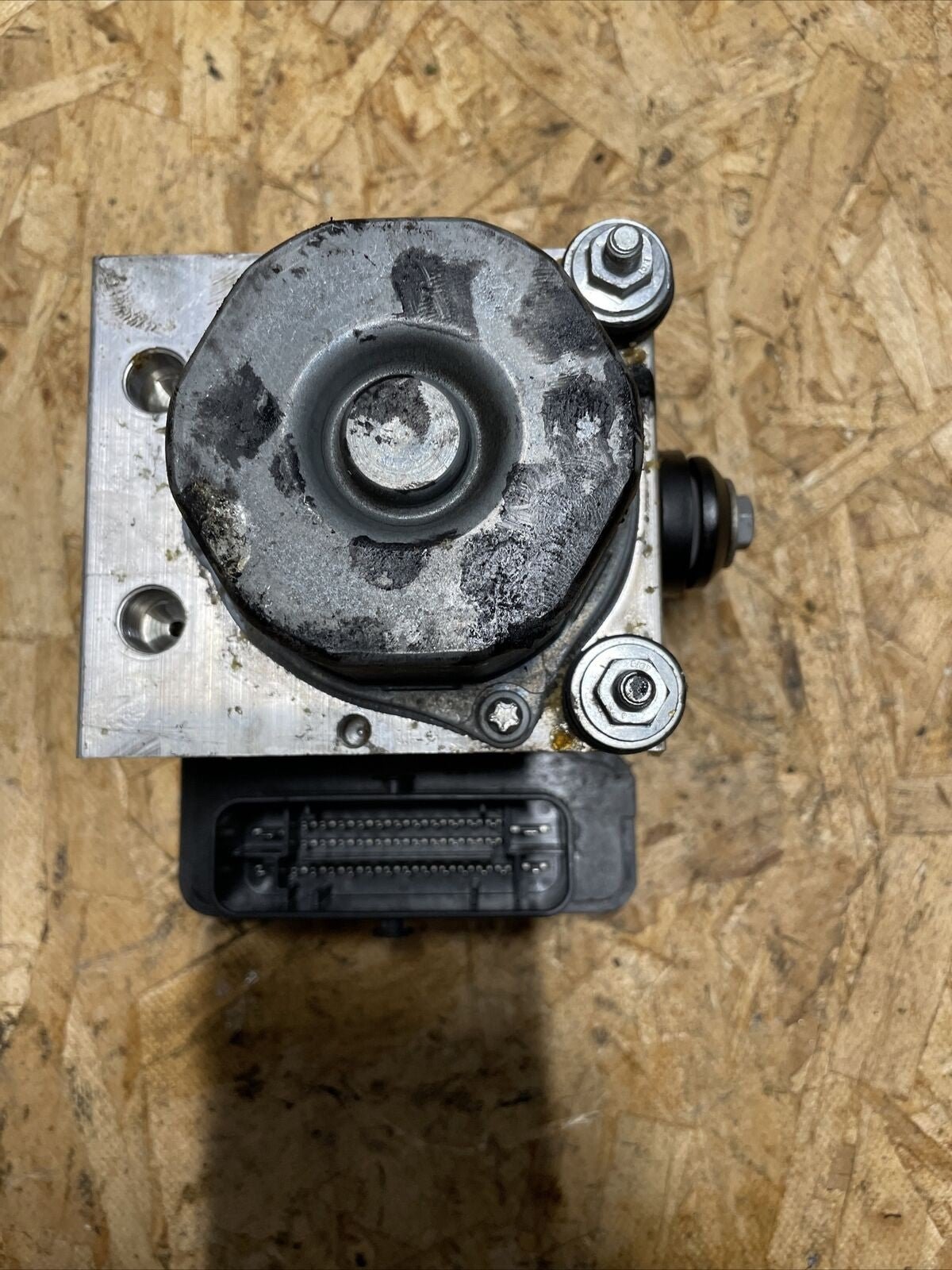 Pompa Abs Fiat Panda (319) 1.2 2012 in poi 0265243906 - F&P CRASH SRLS - Ricambi Usati