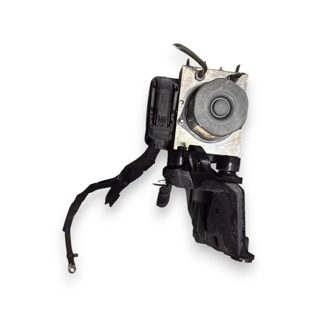 Pompa ABS Mercedes-Benz Classe E W/S212 dal 2009 OEM A2184311012 - F&P CRASH SRL - Ricambi Usati