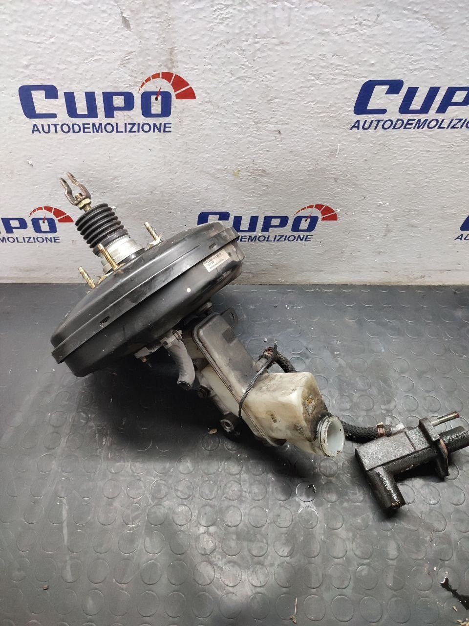 Pompa Servo Freno Mazda 6 (2004) Cod:C05 - 04000 - F&P CRASH SRLS - Ricambi Usati