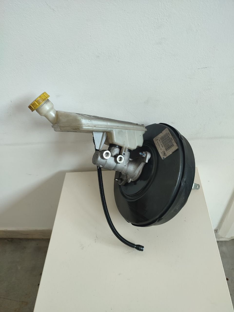 Pompa servofreno Citroen C3 1.1 benz ( 2002 ) cod 9682338280 - F&P CRASH SRLS - Ricambi Usati