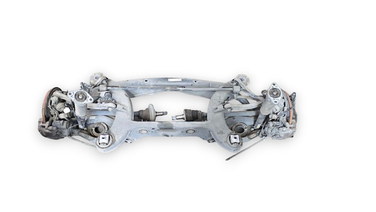 Ponte / Assale Posteriore Mercedes - Benz Classe C w205 1.6 Diesel (2014 - 2021) - F&P CRASH SRLS - Ricambi Usati