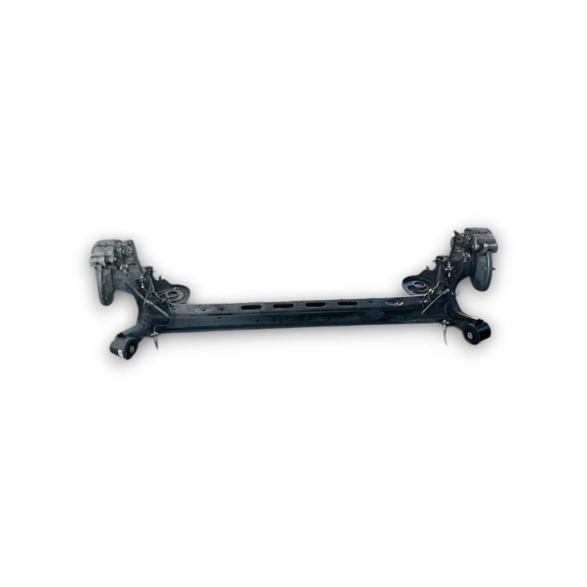 Ponte posteriore (a dischi) Suzuki Swift VI 1.2 benzina (2017 > 2023) - F&P CRASH SRL - Ricambi Usati