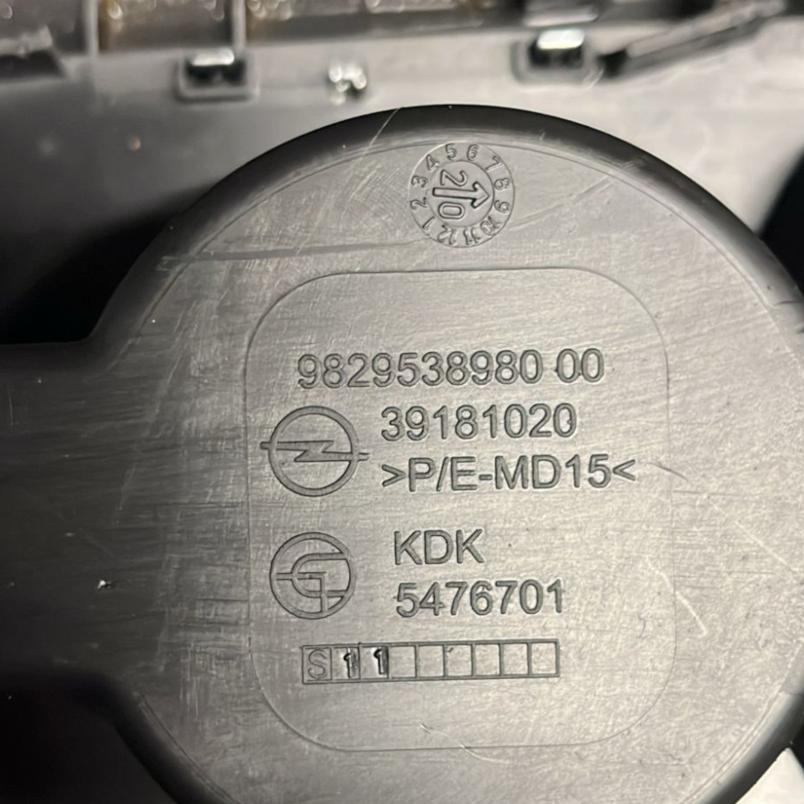 Cup Holder / Drink Holder Opel Corsa F code:9829538980 (2019 >) - F&P CRASH SRLS - Used Parts