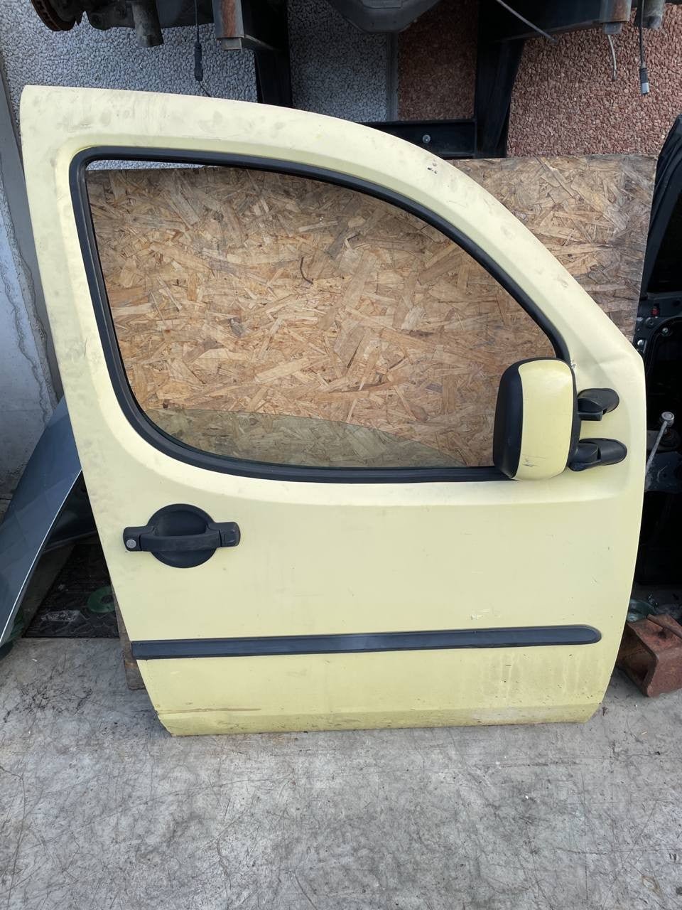 porta portiera ant dx fiat doblò 2000 2009 - F&P CRASH SRLS - Ricambi Usati