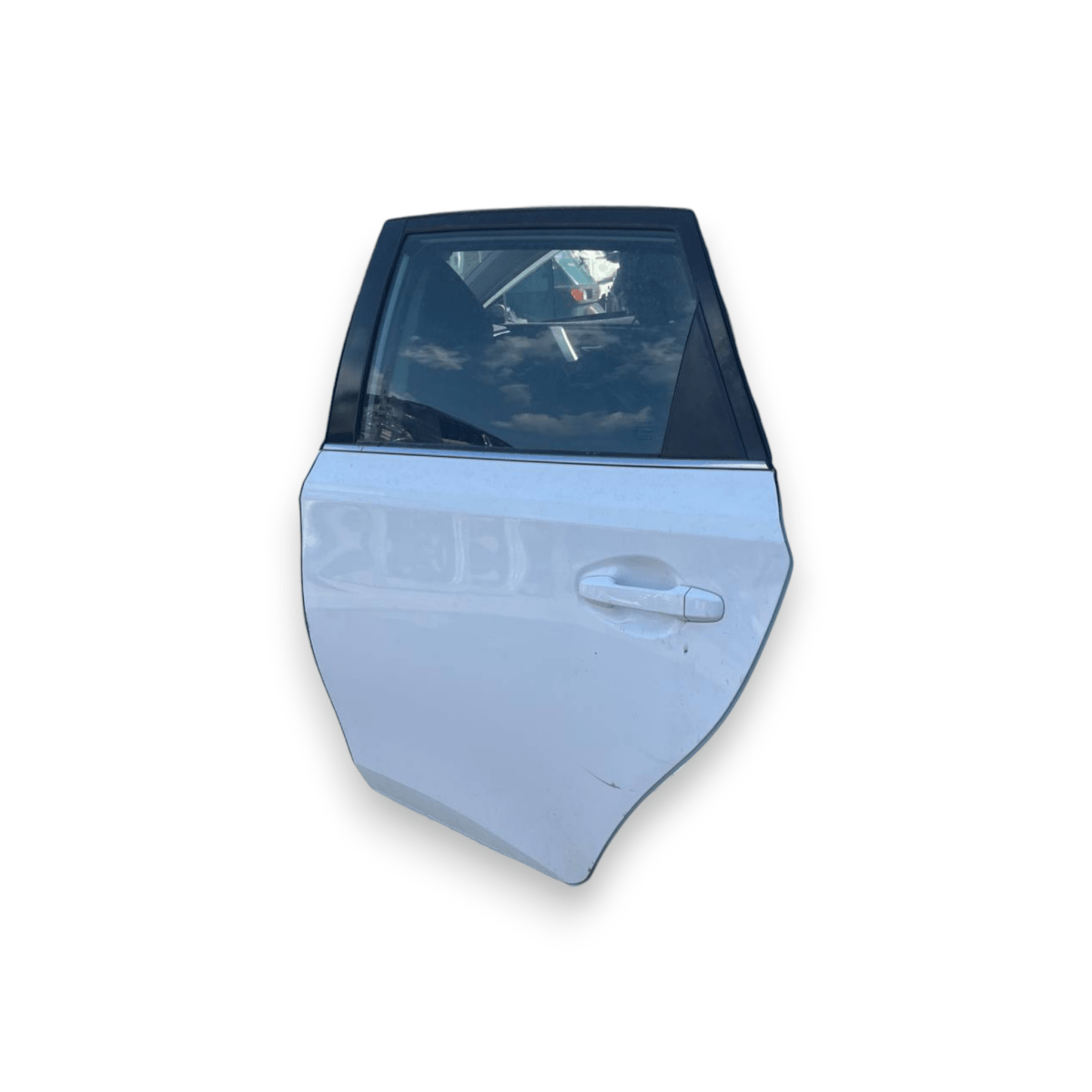 Porta / Portiera / Sportello posteriore sinistra (sx) Bianca Toyota Auris II (2012 al 2018) - F&P CRASH SRLS - Ricambi Usati