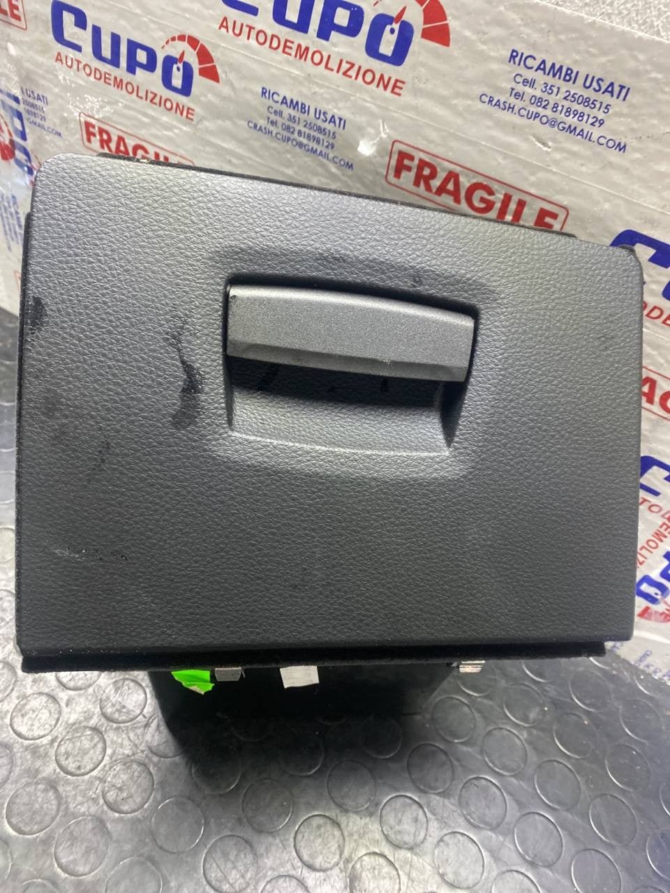 BMW 5 Series storage compartment code:51169166696 - F&P CRASH SRLS - Used Parts
