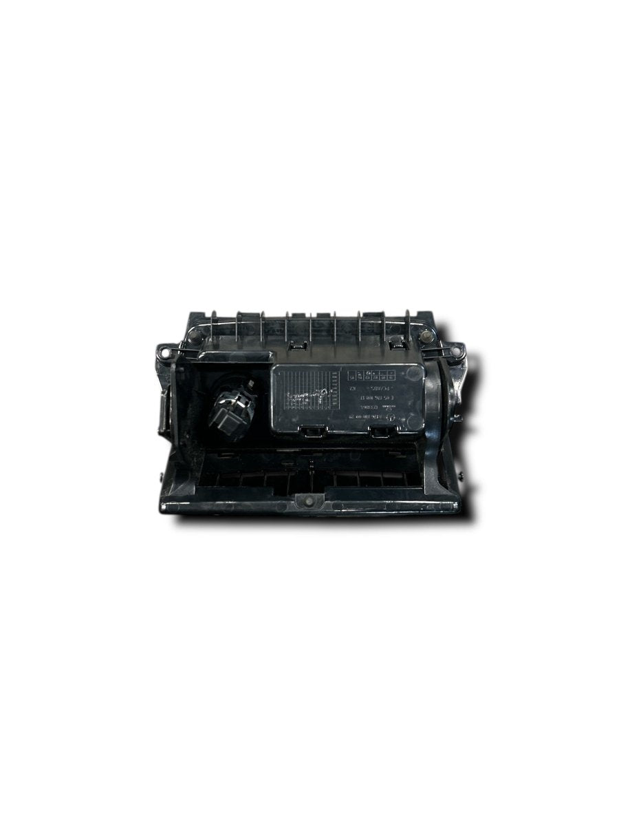 Posacenere tunnel centrale Mercedes Benz Classe A (W176) cod.a1766801250 (2012 > 2018) - F&P CRASH SRL - Ricambi Usati