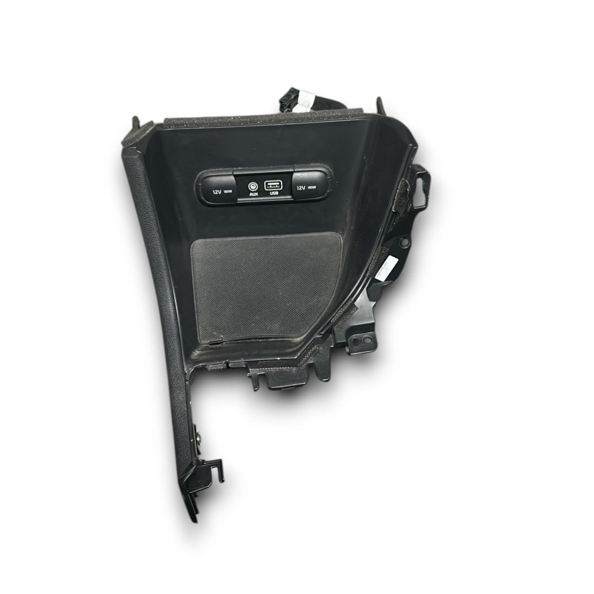 Prese USB e 12 Volt Kia Sportage IV (QL) cod.84681 - F1200 (2016 > 2021) + Rivestimento - F&P CRASH SRLS - Ricambi Usati